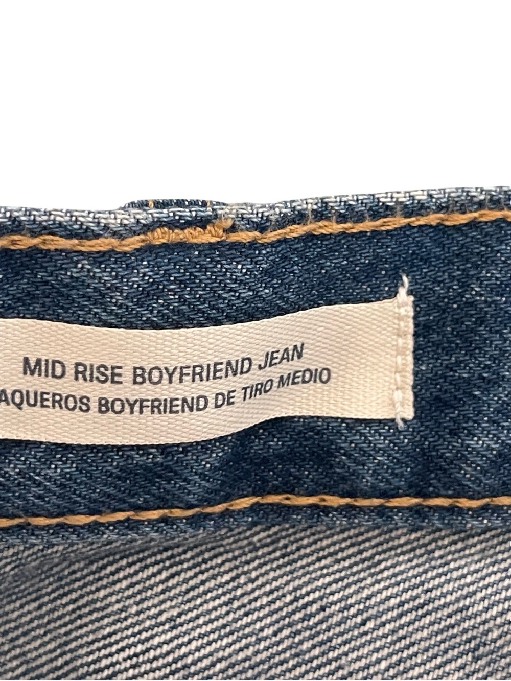 Women's Mid-Rise Boyfriend Jeans Universal Thread Vintage Medium Destroy size 2 - Picture 7 of 8